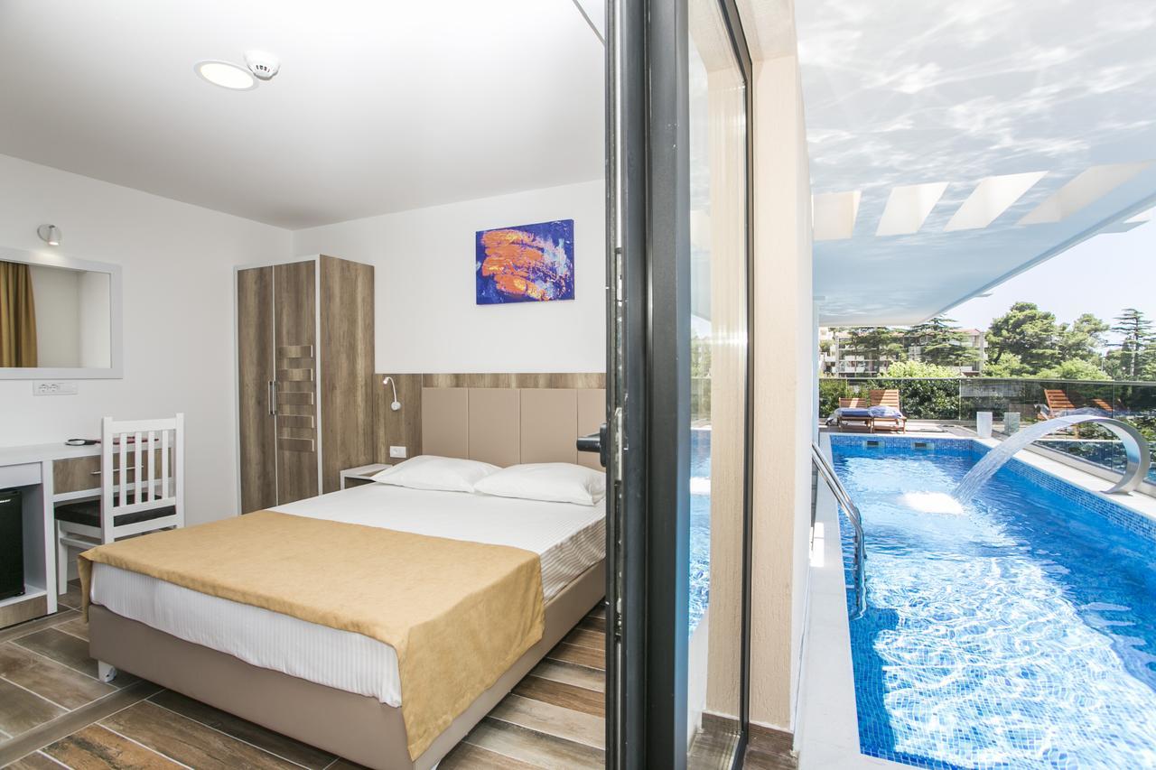 Queen Room Sea View